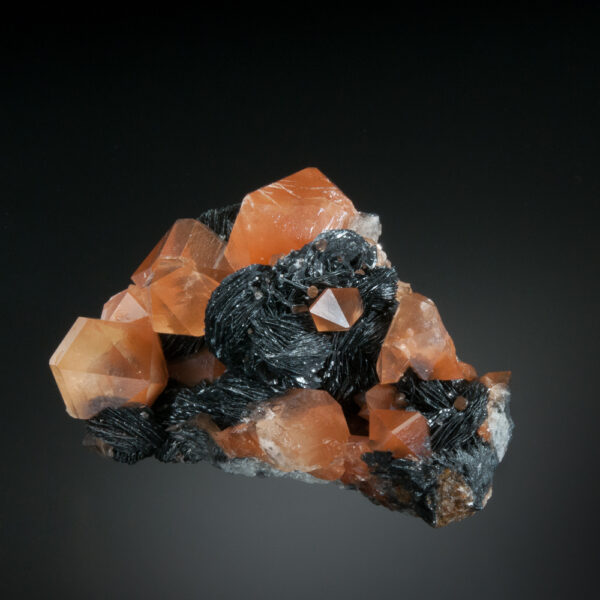 Quartz (Rutilated), Hematite - Image 3