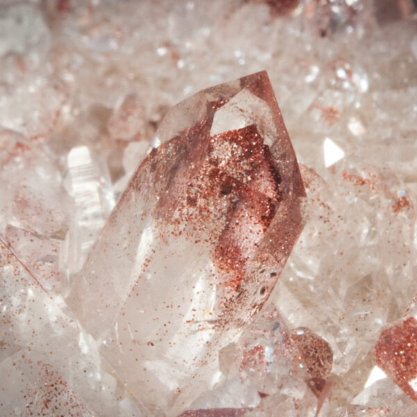 Quartz (Red Phantoms) - Image 4