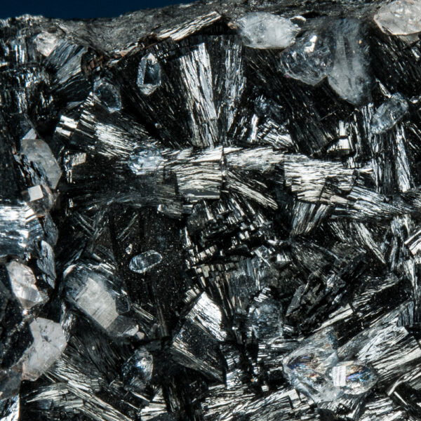 Manganite, Quartz - Image 3