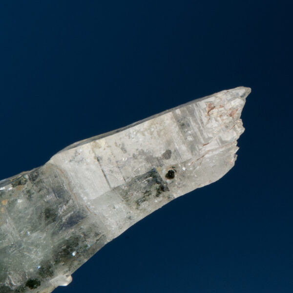 Quartz, Actinolite inclusions - Image 4