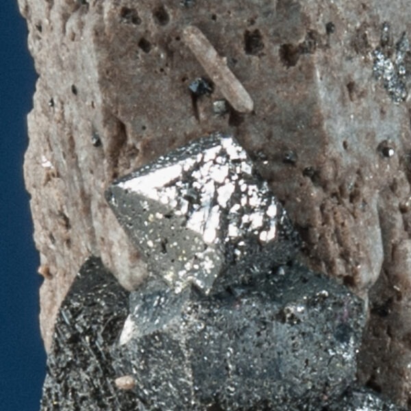 Brookite - Image 4