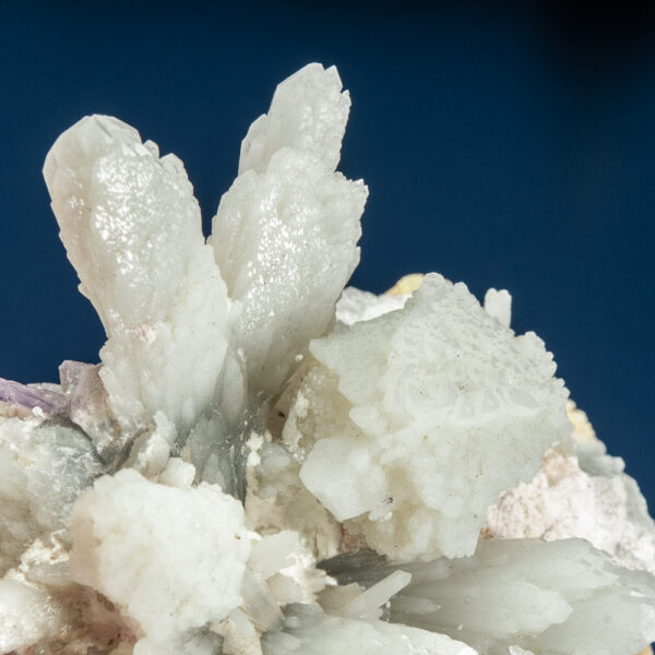 Quartz, Fluorite - Image 2