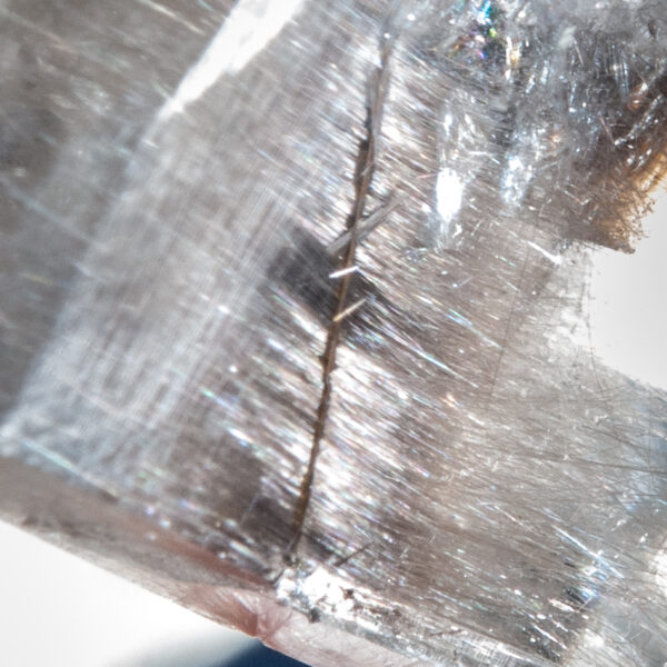 Quartz, Brookite and Rutile Inclusions - Image 7