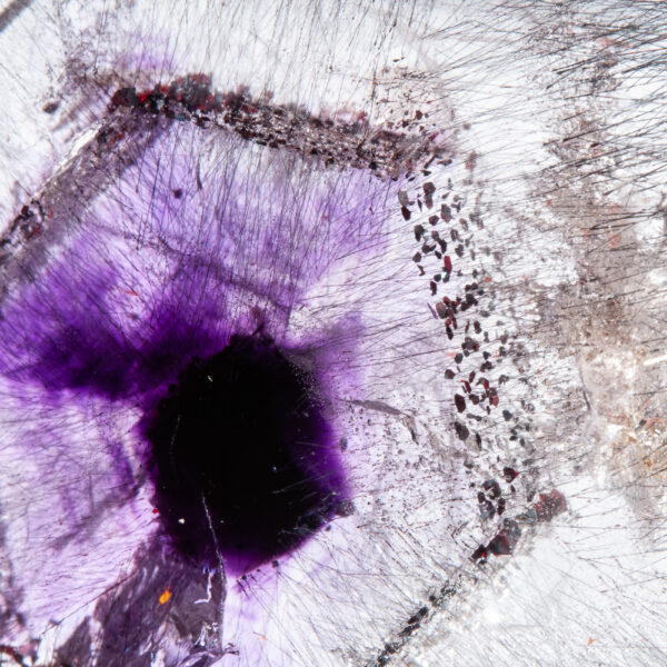 Quartz var. Amethyst, Hematite - Image 4