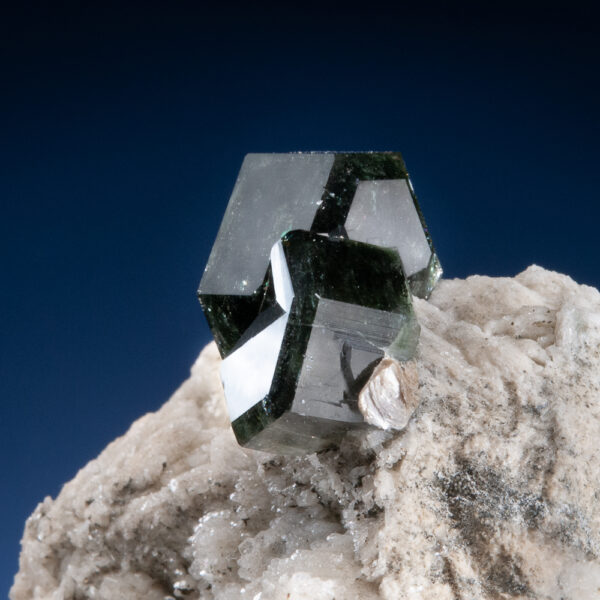 Fluorapatite - Image 4