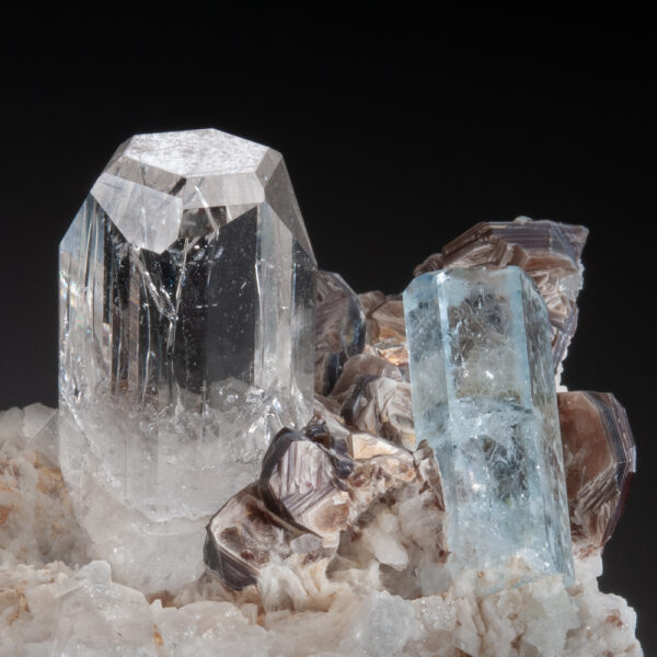 Topaz and Beryl, var. Aquamarine - Image 4