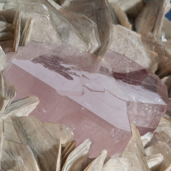 Fluorapatite - Image 5