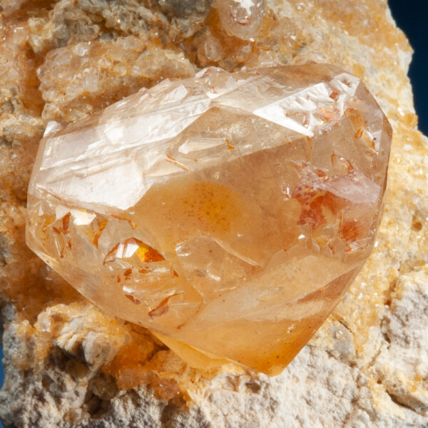 Calcite (Twinned) - Image 6