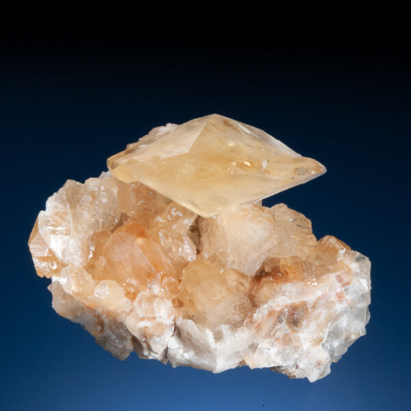 Calcite (Twinned) - Image 2