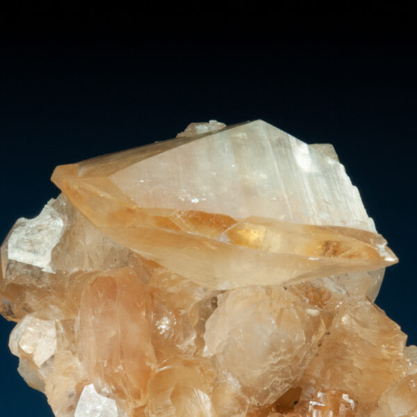 Calcite (Twinned) - Image 4