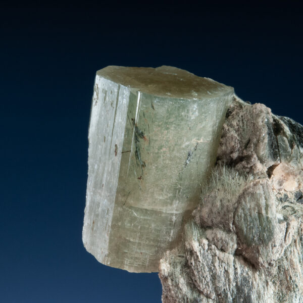 Fluorapatite - Image 2