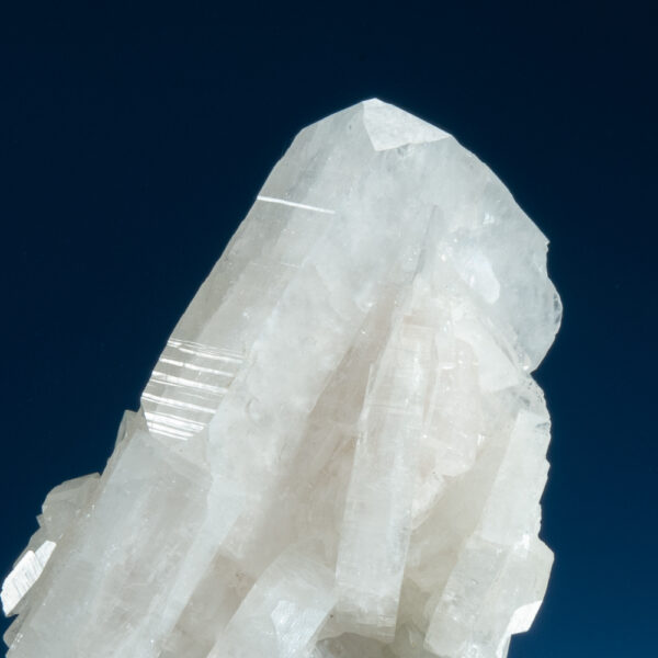 Hydroxyapophyllite-(K) - Image 4