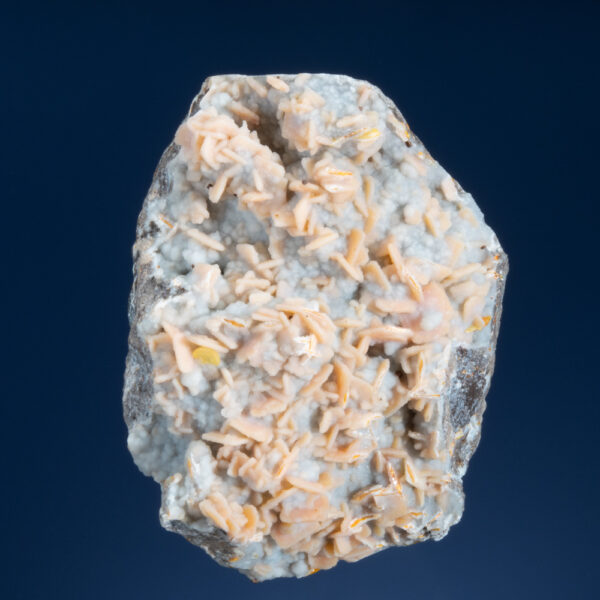 Wulfenite with Quartz