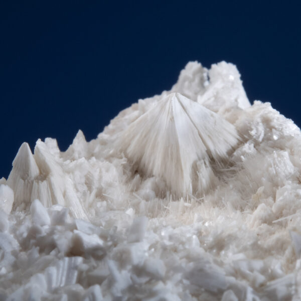 Mesolite on Laumontite - Image 2