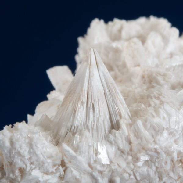 Mesolite on Laumontite - Image 2