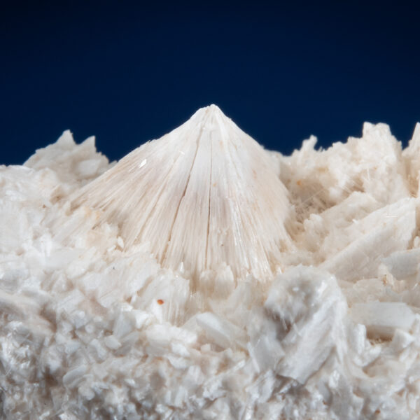Mesolite on Laumontite - Image 2