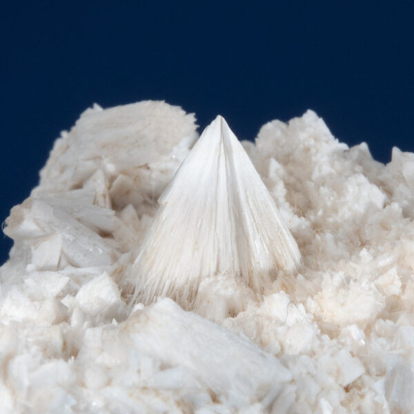 Mesolite on Laumontite - Image 2